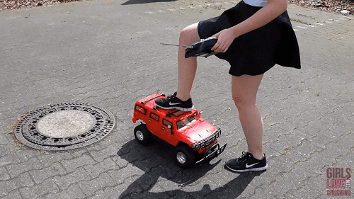 Juliette 1 - RC Hummer Crush